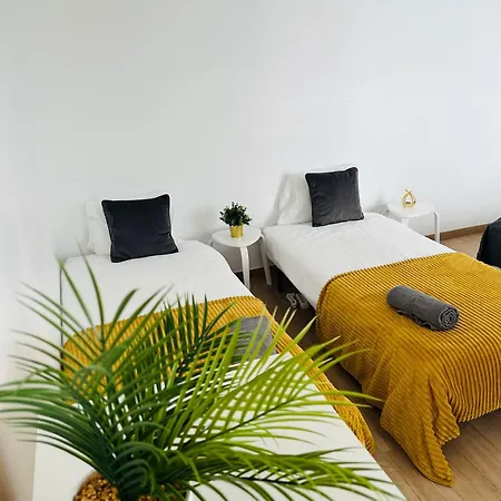 Luxury House Next Attractions With Free Parking Лісабон